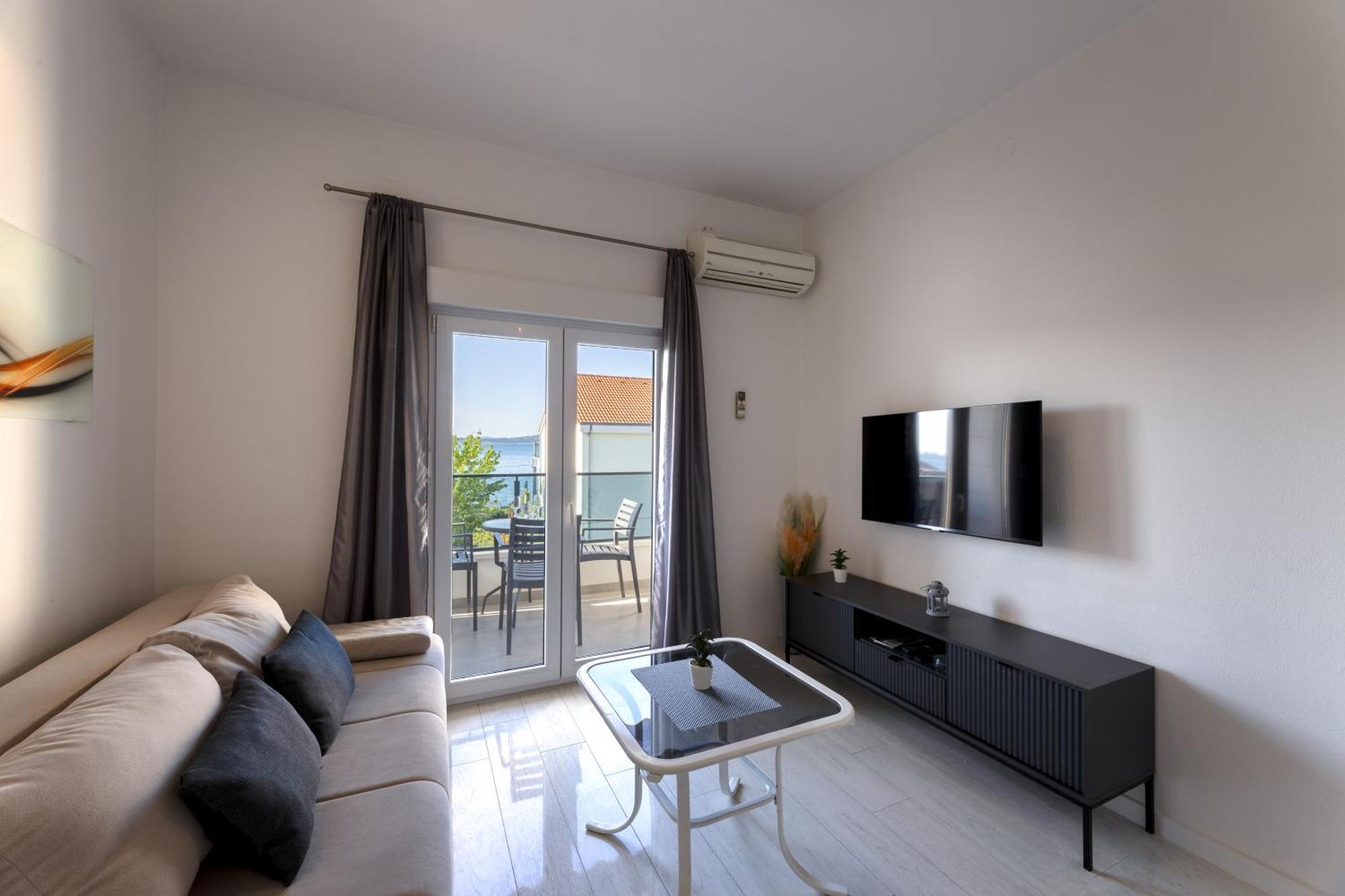 Apartments Bilopavlovic Kaštela Εξωτερικό φωτογραφία