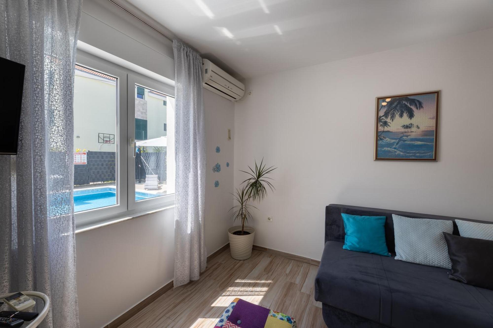 Apartments Bilopavlovic Kaštela Εξωτερικό φωτογραφία